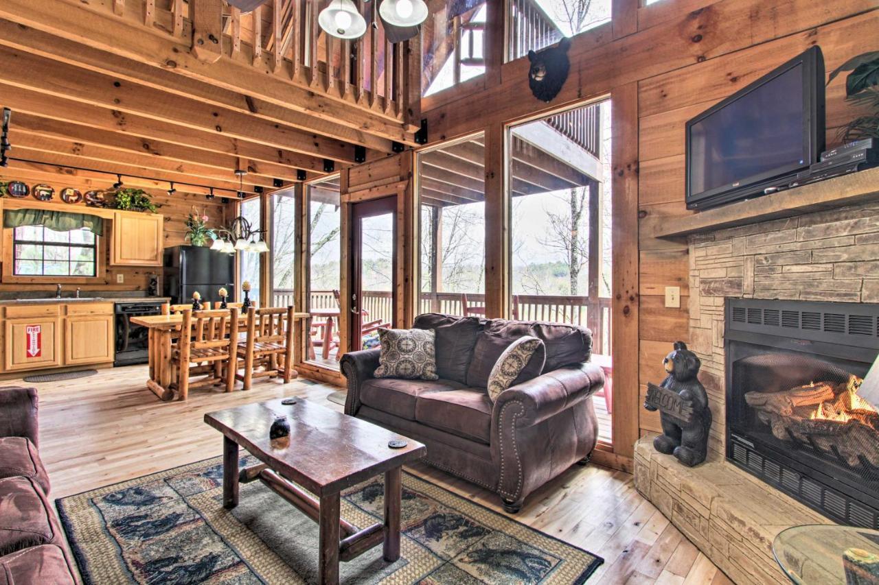 Sevierville Sanctuary Hot Tub, Pool Table And Deck! Exterior foto